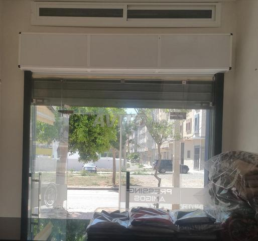 محل تجاري مجهز للبيع - 2