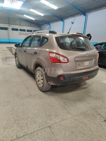 سيارة جميلة جداً للبيع - 2