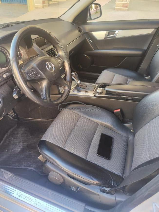 Mercedes 220 taza