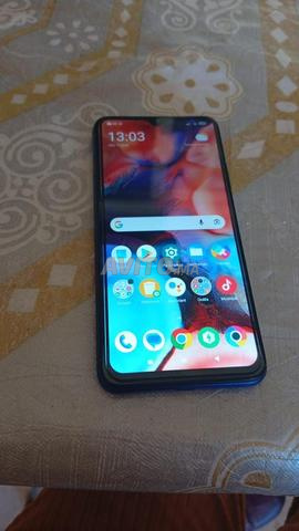 بيع هاتف بوكو