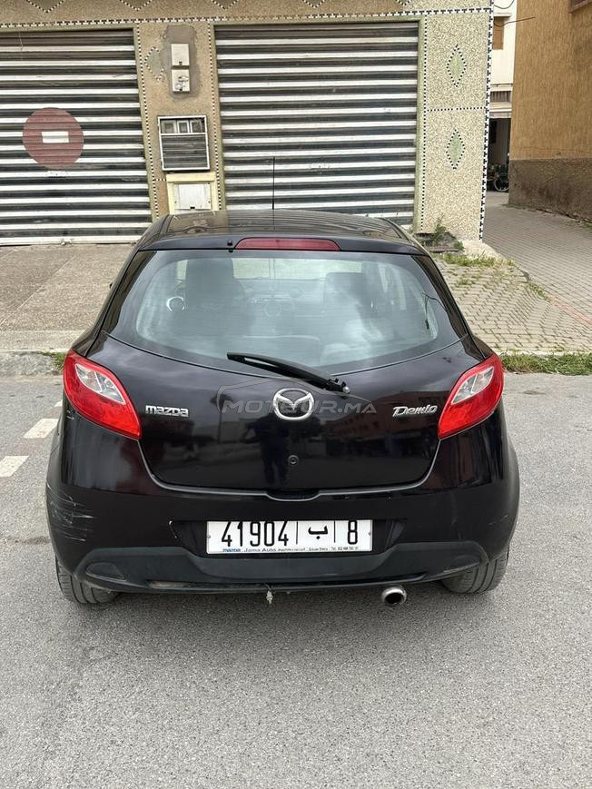 mazda 2 avender