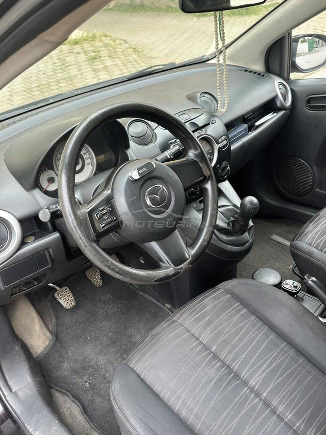 mazda 2 avender