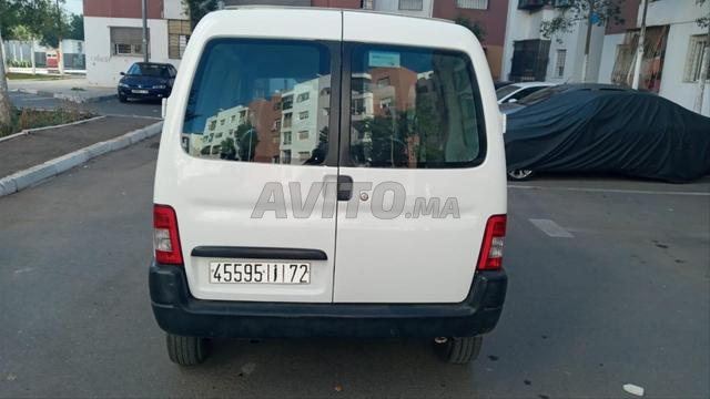 سيتروين بيرلينجو ديزل يدوية 2010 في مراكش - 2