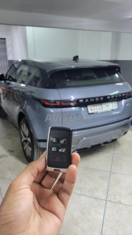 رينج روفر إيفوك R-Dynamic