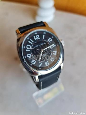 ساعة روبرتو تورنيتا الأصلية - 2