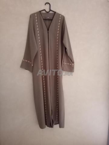 عباءة سعودية بيج