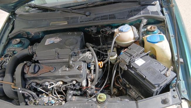 Volkswagen Polo Diesel Manuelle 1998 à Tanger