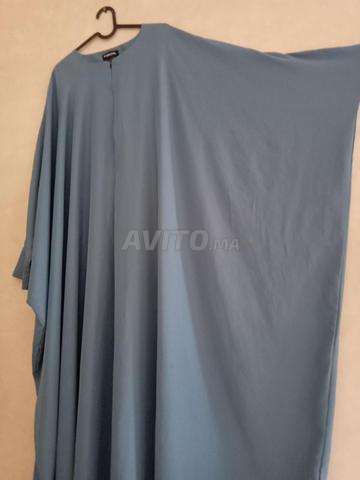 عباءتان بتصميم فراشة - 2