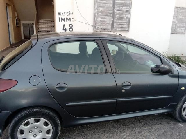 بيجو 206 بنزين يدوية 2008 في الصويرة - 2