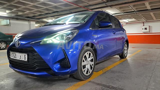 تويوتا ياريس لاونج بلس هايبرد للبيع