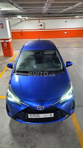 تويوتا ياريس لاونج بلس هايبرد للبيع - 2