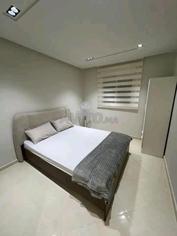 شقة نقية مفروشة وسط جليز - 2