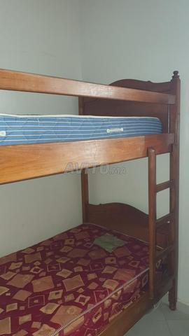 سرير طابقي للبيع (شخصين) 🛏️