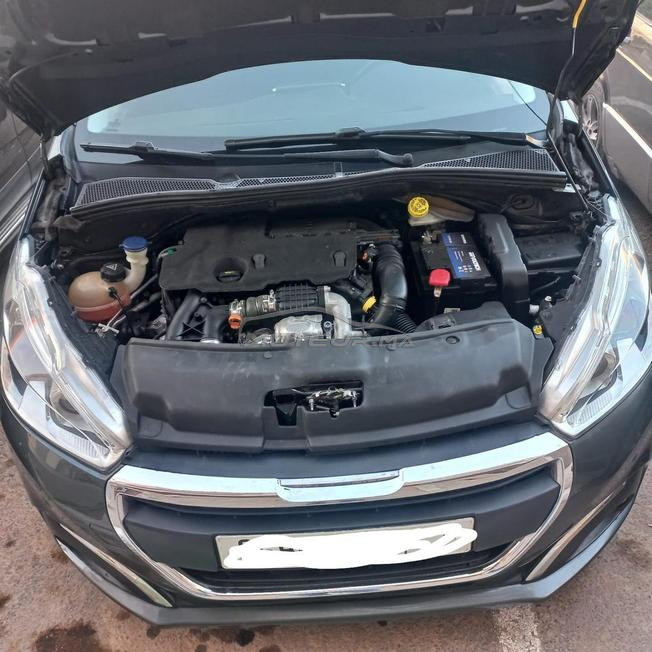 Peugeot 208 Diesel Manuelle 2018 à Agadir
