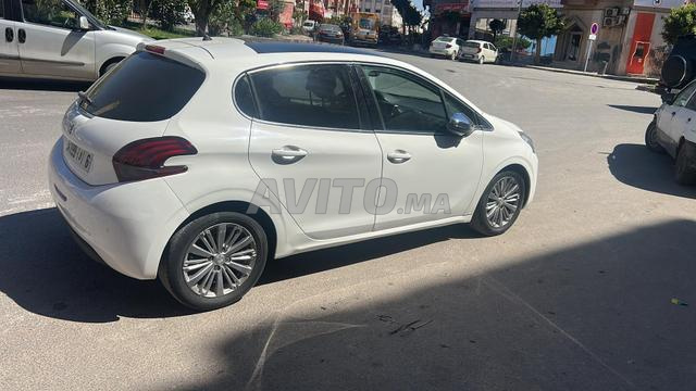 بي 208 كل العناية الفائقة