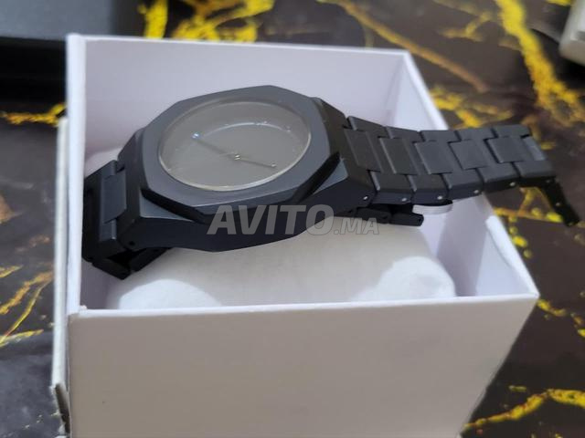 ساعة يد أنيقة بحال جديدة ⌚🔥