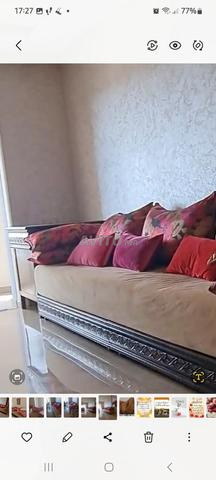 بيع أرائك (مراتب ومساند خشبية)