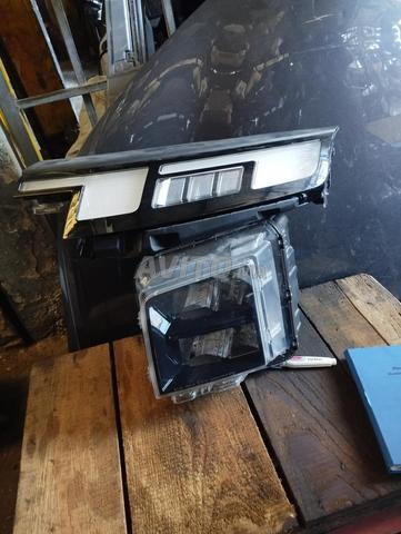 Pièces de voiture d'occasion - 2