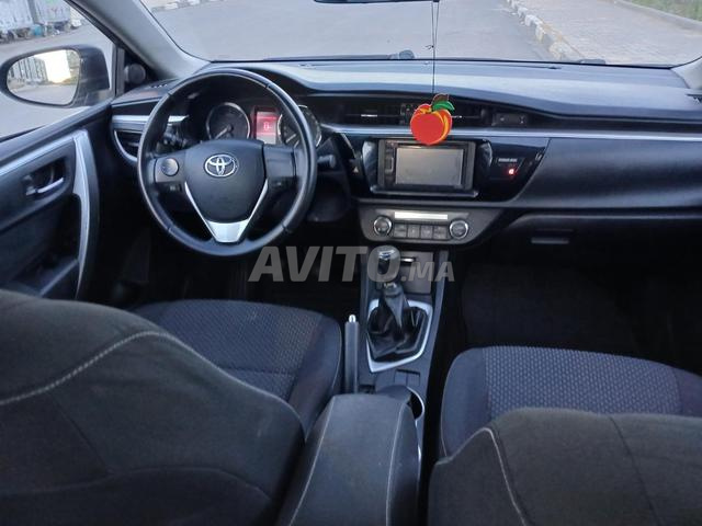 تويوتا كورولا برستيج