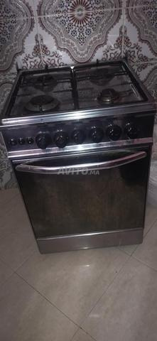 فرن غاز للطبخ والخبز