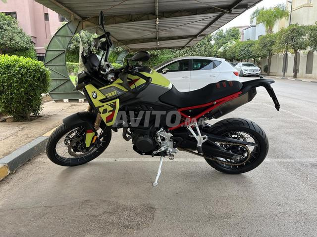 BMW F900 GS