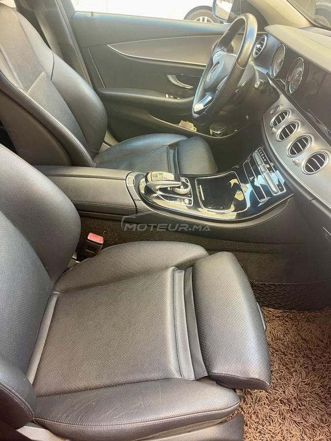 E220 Avendre