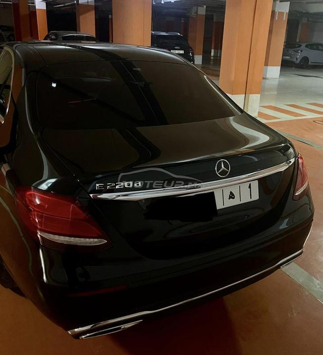 E220 Avendre