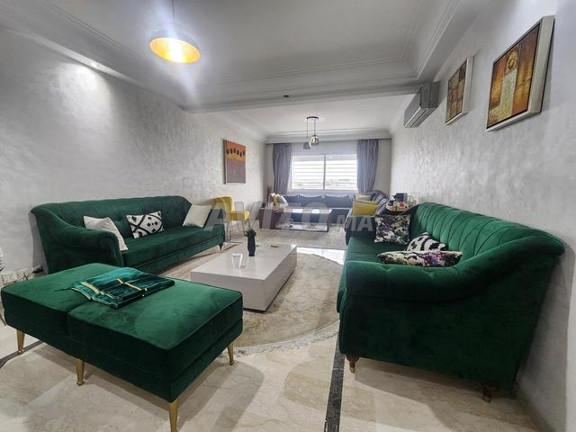 🏢 للإيجار فارغ – شقة في فال فلوري (كازا)