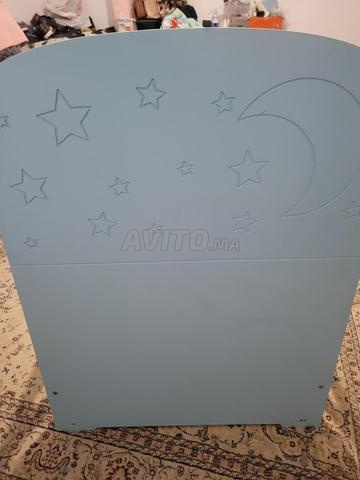 سرير للأطفال