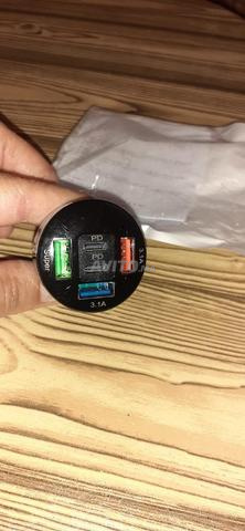 ولاعة سيجار USB للهاتف 4 منافذ