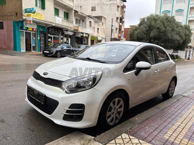 كيا ريو ديزل يدوية 2016 في تطوان