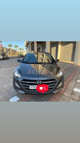 Hyundai i30 Diesel Automatique 2015 à Casablanca - 2