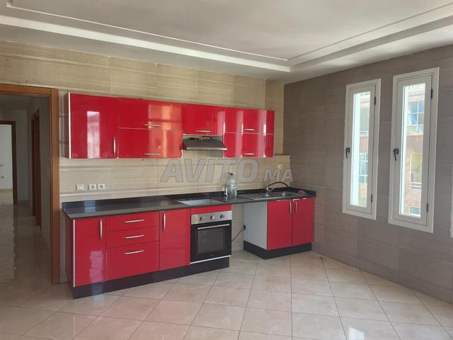 شقة للإيجار في ميموزا