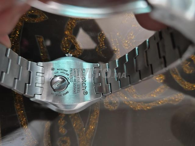 سواتش ايروني خضراء رائعة - حالة ممتازة - 2