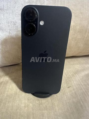 آيفون 16 آيكلاود