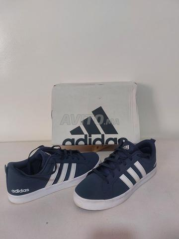 أديداس أصلية مقاس 42 - 2