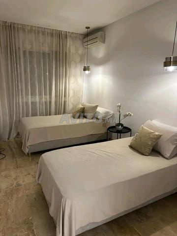 شقة للإيجار بالمركز - 2