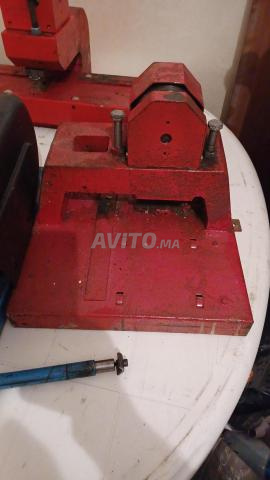 Presse plaque immatriculation - 2