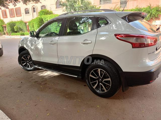 Nissan Qashqai - 2