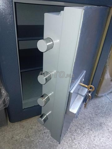 Coffre fort blindé marqué France Decayeux