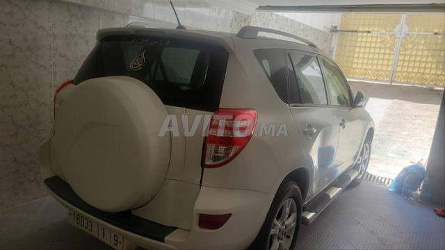 تويوتا راف فور ديزل للبيع - 2