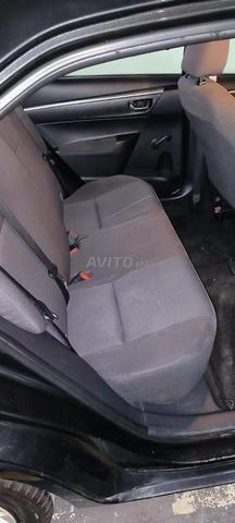 تويوتا كورولا ديزل يدوية 2017 في الرباط - 2