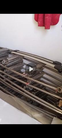 Panneaux et présentoirs - 2