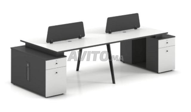 أثاث مكتبي كامل للبيع