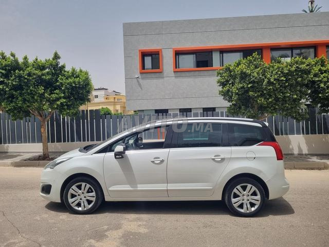 بيجو 5008 ديزل 6 خيول 7 مقاعد موديل 2015 مدفوعة الجمارك 2025