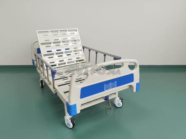 ترويج سرير طبي يدوي 1 بالجملة والتفاصيل