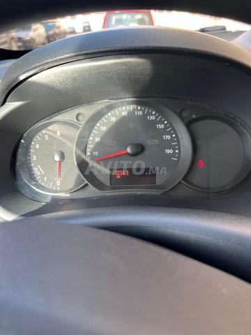 سيارة في حالة جيدة