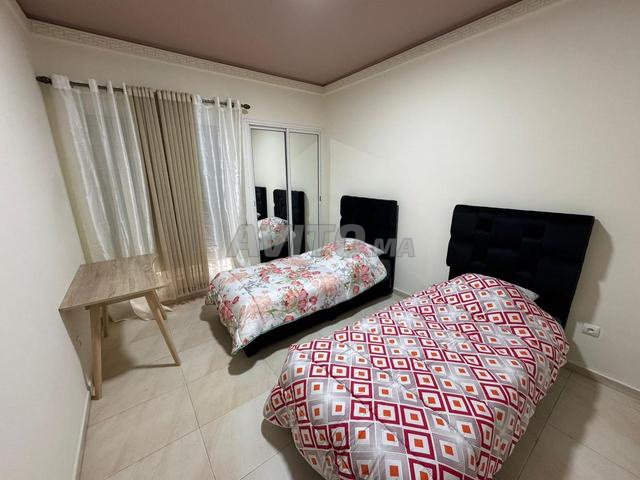 غرفة مفروشة في حي رياض للفتيات