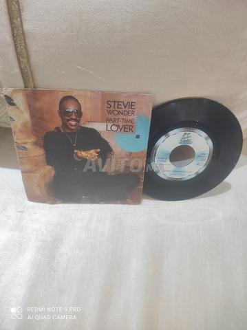 Vinyle 33T disponible à Rabat - 2