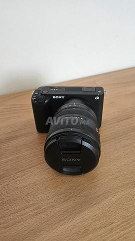 سوني ZVE1 مع أو بدون عدسة